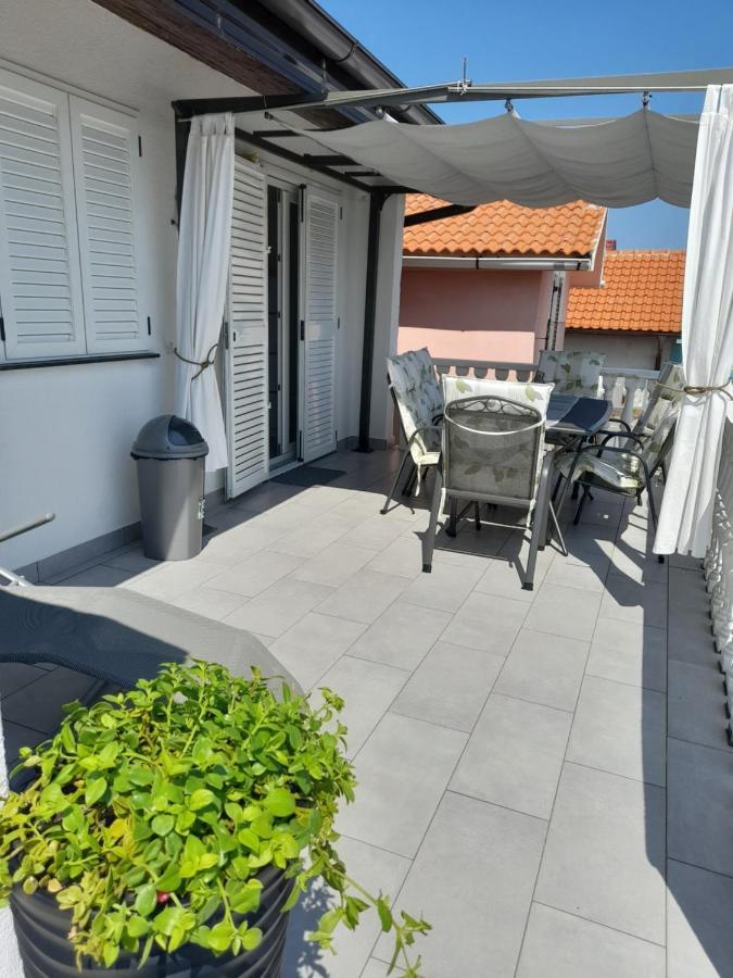 Apartment Bicanic Vir Esterno foto